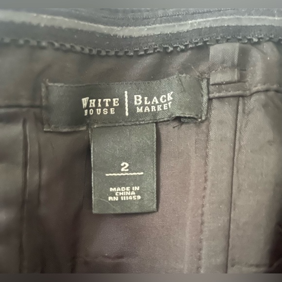 Classy black strapless dress with thin belt - Picture 2 of 7